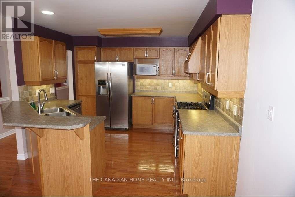 2089 Meadowgate Blvd Boulevard, London South, Ontario  N6M 1L5 - Photo 7 - X13085212