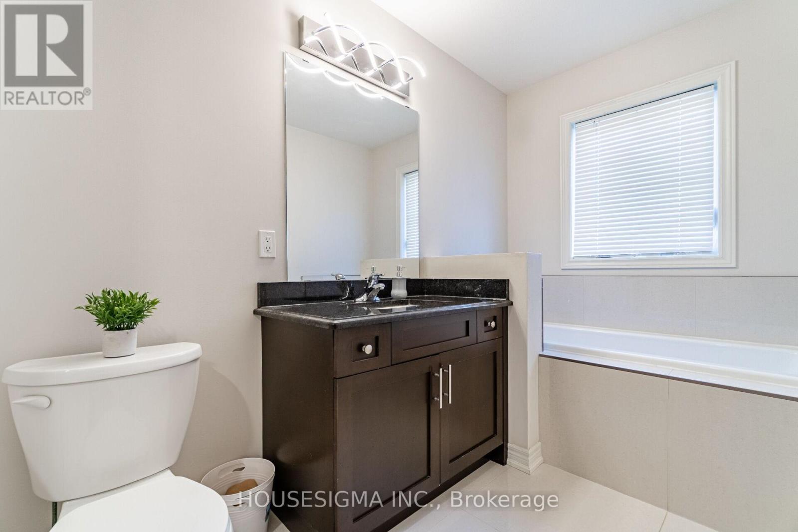 6099 Eaglewood Drive, Niagara Falls, Ontario  L2G 0A7 - Photo 18 - X13085290