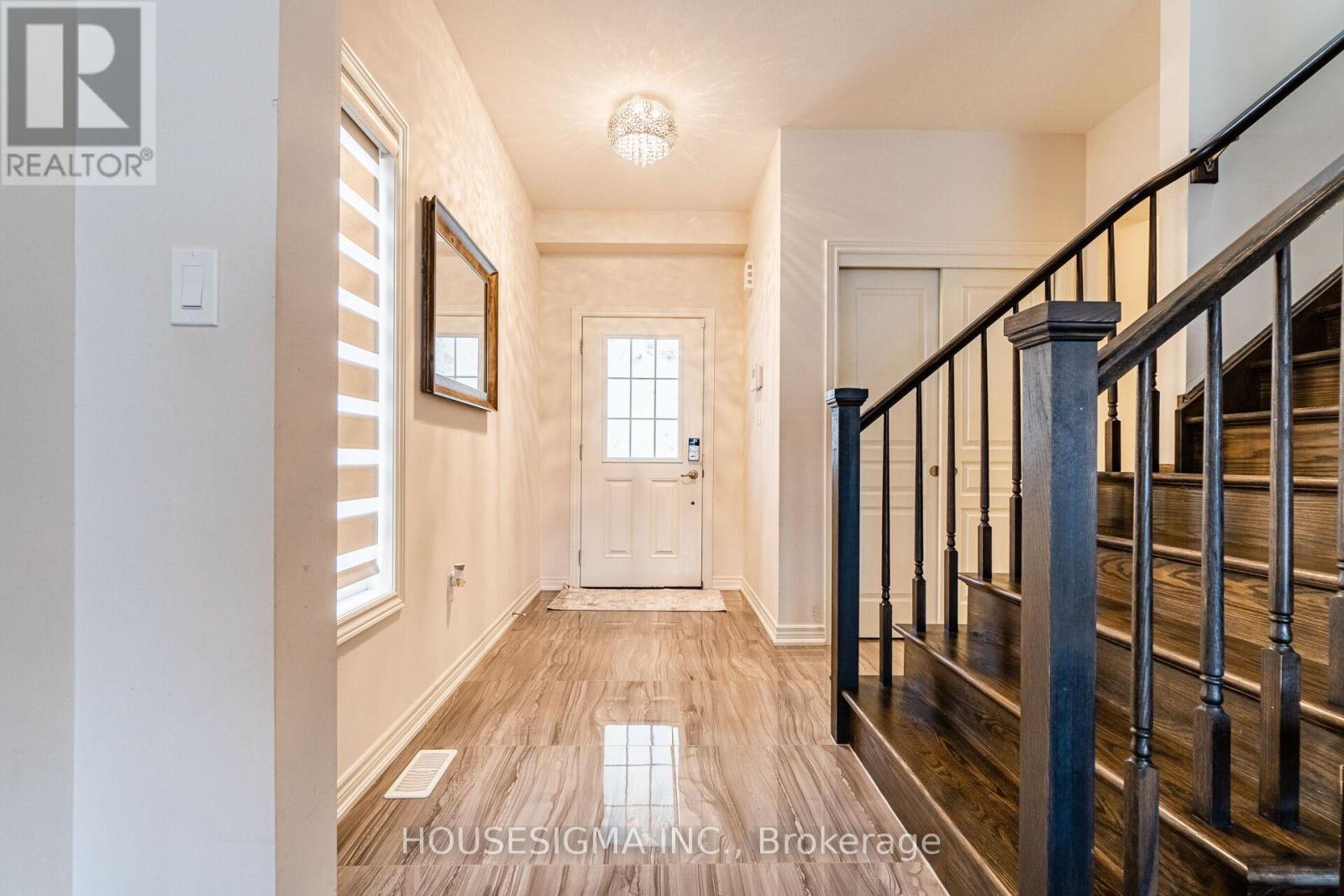 6099 Eaglewood Drive, Niagara Falls, Ontario  L2G 0A7 - Photo 5 - X13085290