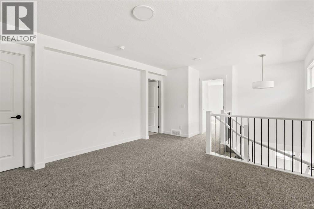 1133 Chinook Gate Bay SW, Airdrie, Alberta  T4B 5J1 - Photo 31 - A2308148