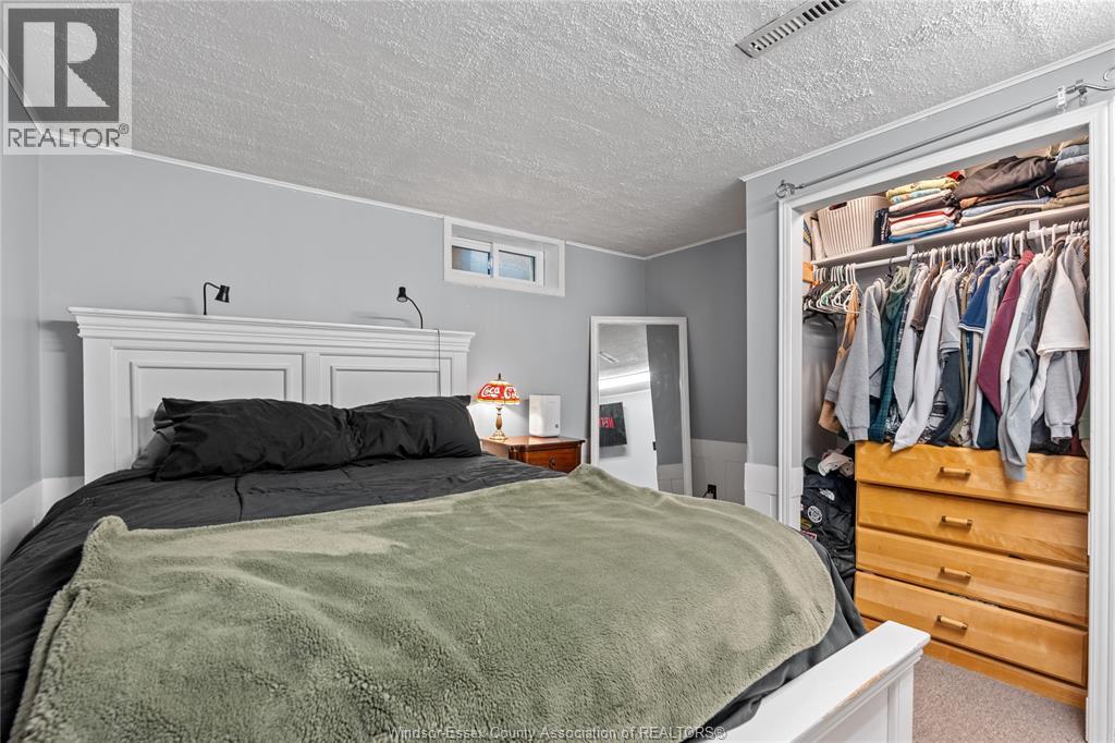 934 St. Paul Avenue, Windsor, Ontario  N9B 2X5 - Photo 29 - 26010101
