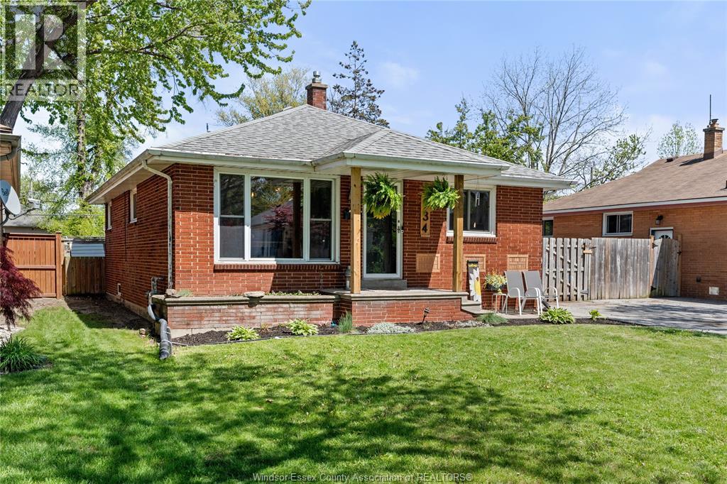 934 St. Paul Avenue, Windsor, Ontario  N9B 2X5 - Photo 4 - 26010101