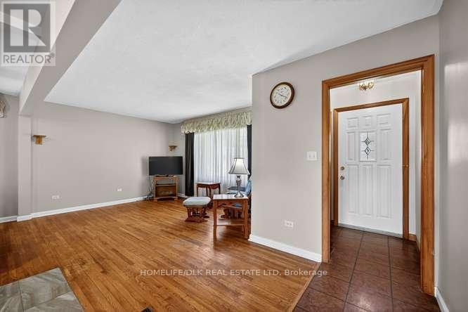 85 Reynolds Drive, Brockville, Ontario  K6V 1X2 - Photo 4 - X13085388