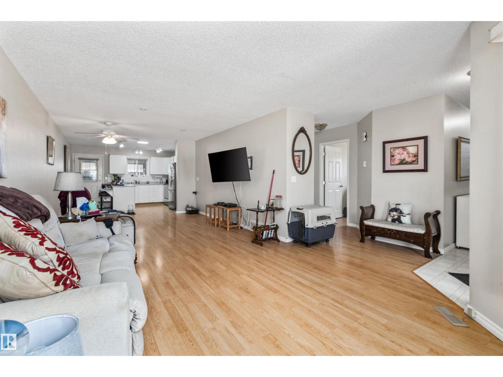 1 Century Villas Cl, Fort Saskatchewan, Alberta  T8L 4G1 - Photo 5 - E4484688