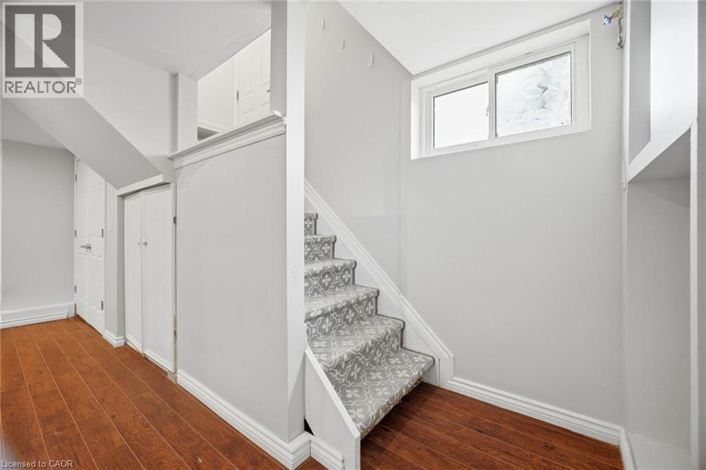 1461 Moss Glen Road, Burlington, Ontario  L7P 2C2 - Photo 31 - 40827159