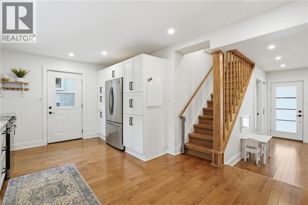 139 Canada Street, Hamilton, Ontario  L8P 1P4 - Photo 24 - 40824727