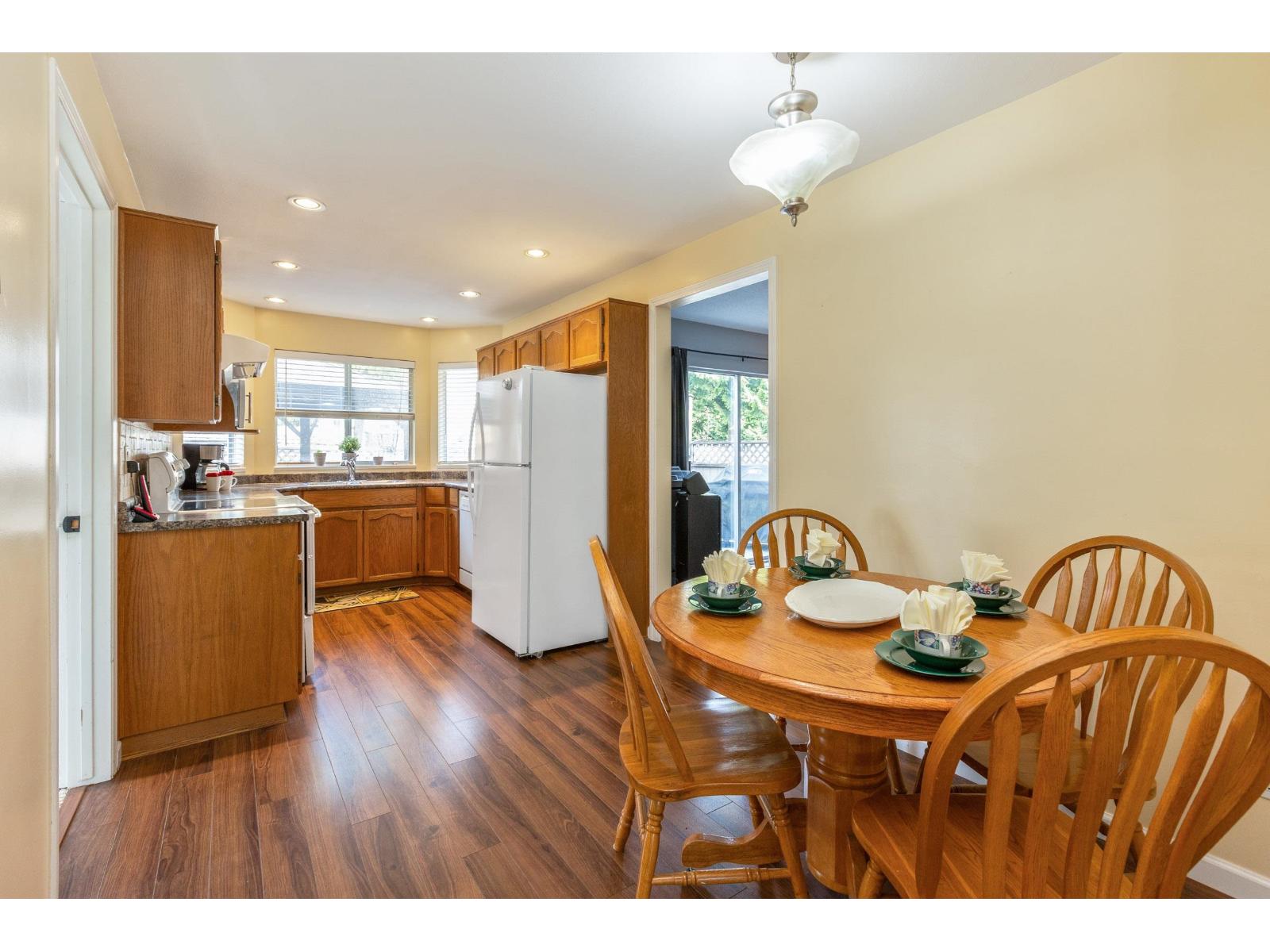 13855 65a Avenue, Surrey, British Columbia  V3W 8W1 - Photo 8 - R3119172