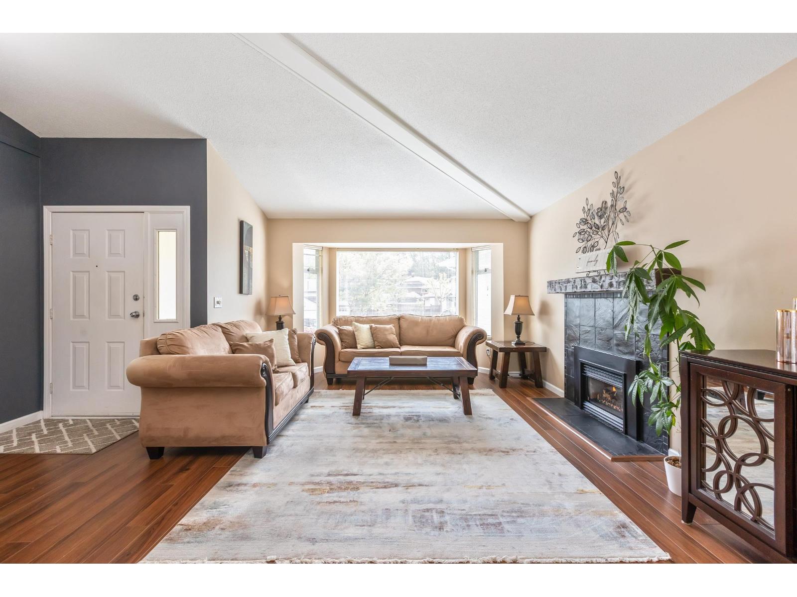 13855 65a Avenue, Surrey, British Columbia  V3W 8W1 - Photo 5 - R3119172