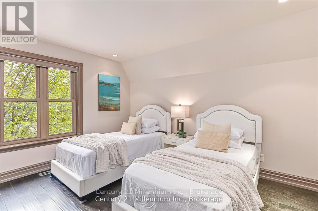 159 Snowbridge Way, Blue Mountains, Ontario  L9Y 0V1 - Photo 37 - X13085496