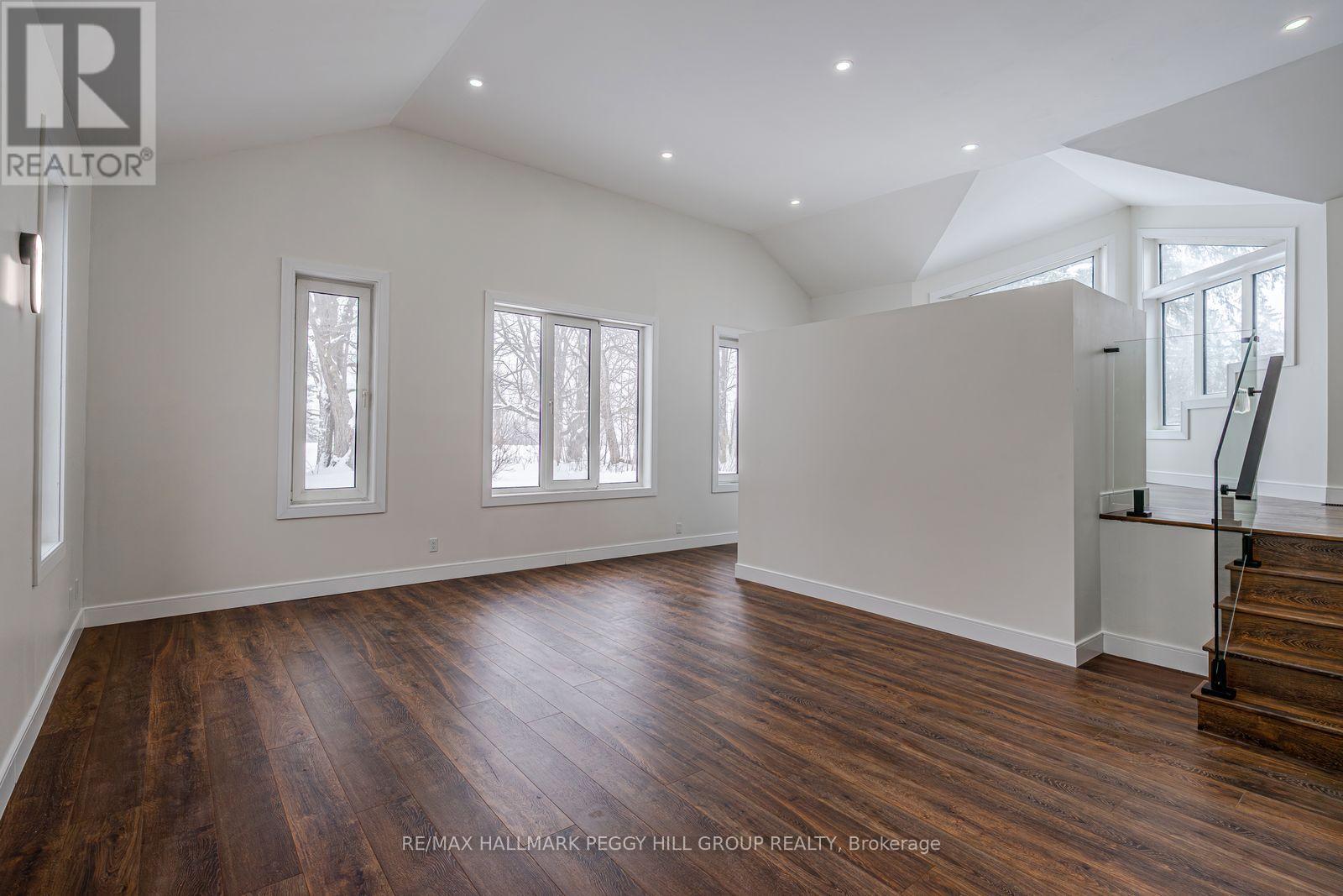 386 Peter Street N, Orillia, Ontario  L3V 5A7 - Photo 8 - S12963598