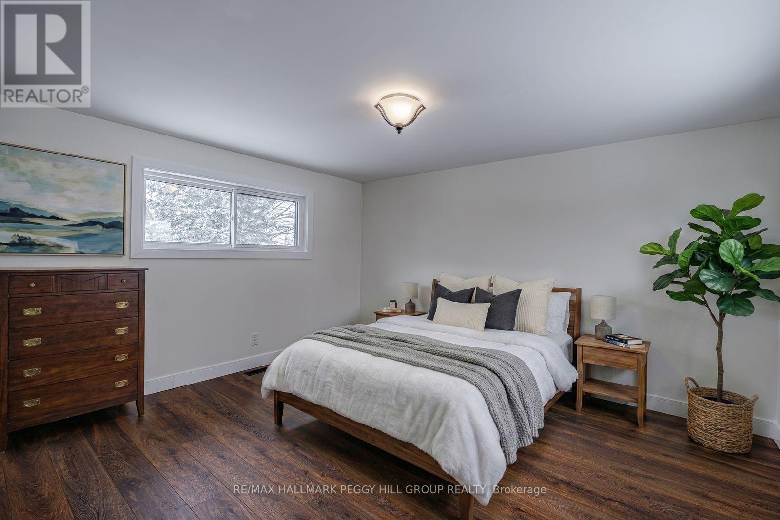 386 Peter Street N, Orillia, Ontario  L3V 5A7 - Photo 11 - S12963598