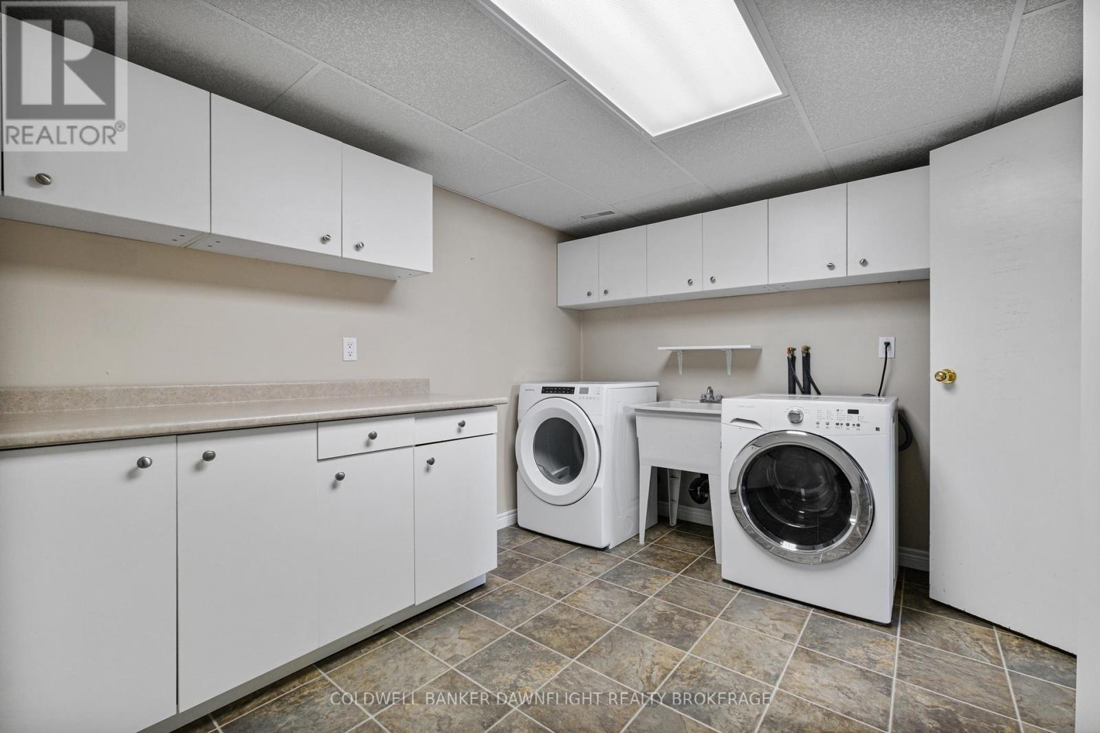 70129 Evergreen Line, South Huron, Ontario  N0M 1S5 - Photo 30 - X12766314