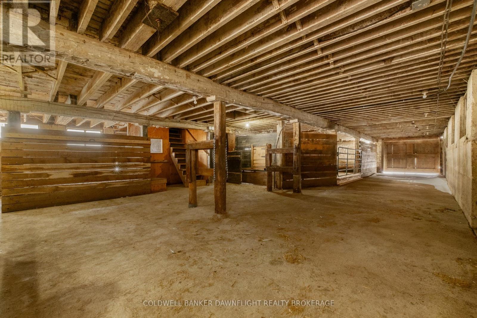 70129 Evergreen Line, South Huron, Ontario  N0M 1S5 - Photo 38 - X12766314