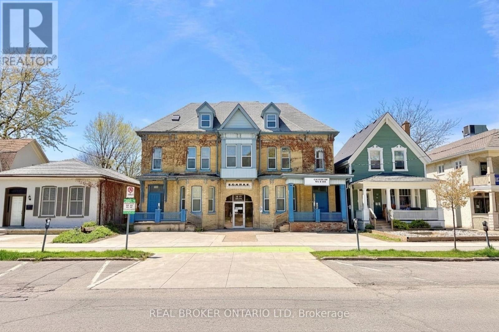 425-427 WILLIAM STREET, London East, Ontario