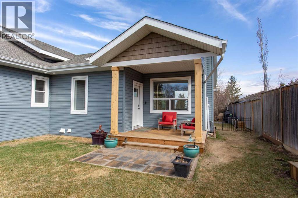 85 Lakeview Avenue, Gull Lake, Alberta  T4L 2N1 - Photo 3 - A2304359
