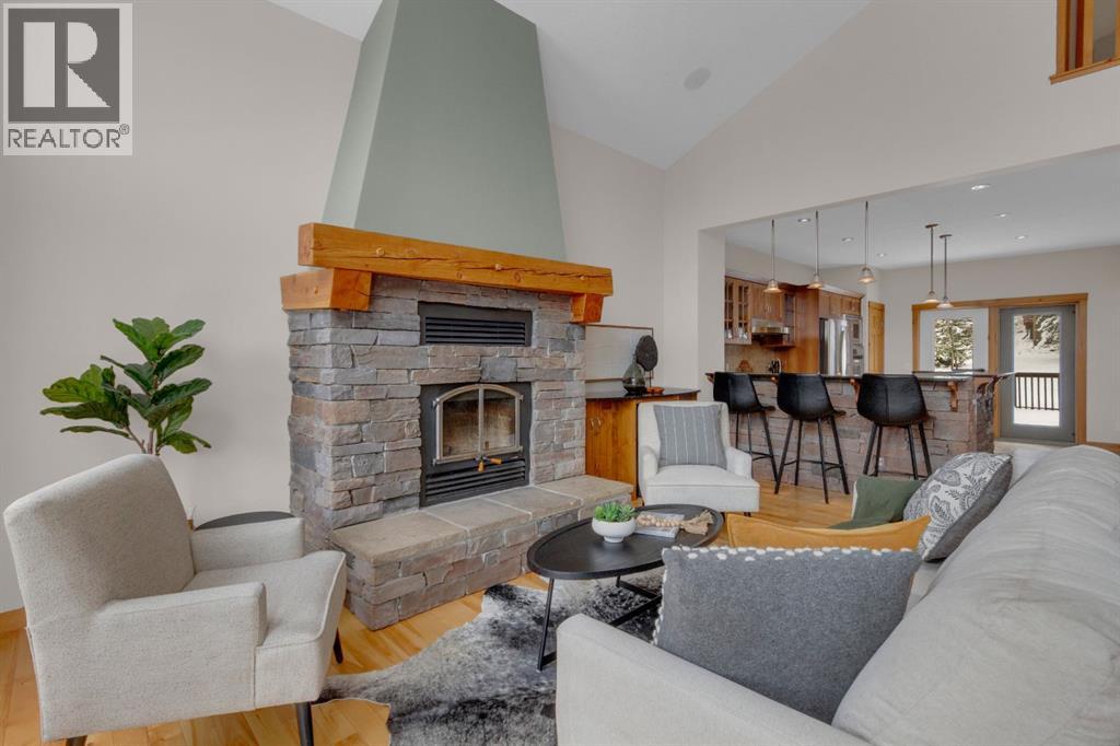 330 Casale Place, Canmore, Alberta  T1W 3G2 - Photo 7 - A2303099