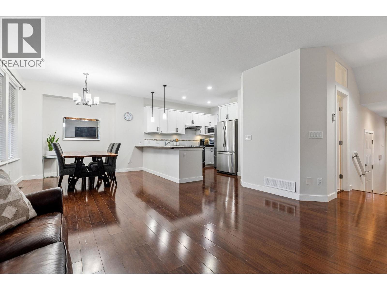 2 312 Casey Street, Coquitlam, British Columbia  V3K 0C6 - Photo 9 - R3119368