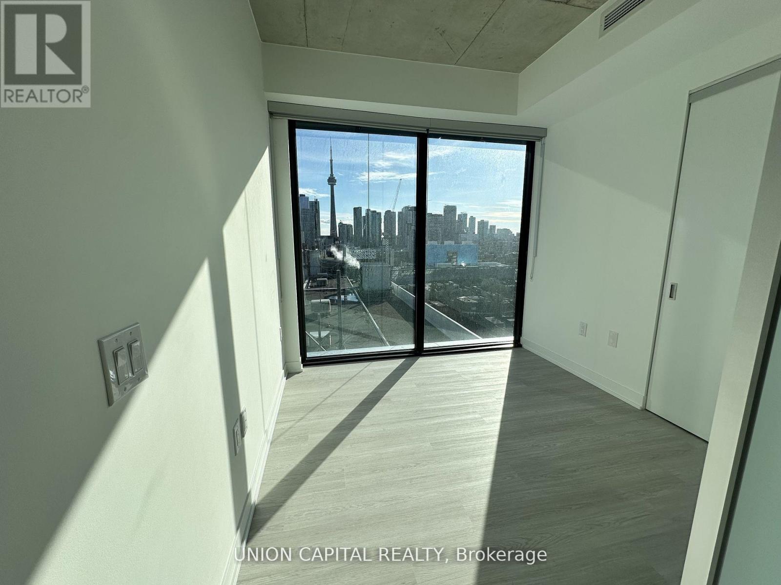 1411 - 195 Mccaul Street, Toronto, Ontario  M5T 1W6 - Photo 9 - C13085436