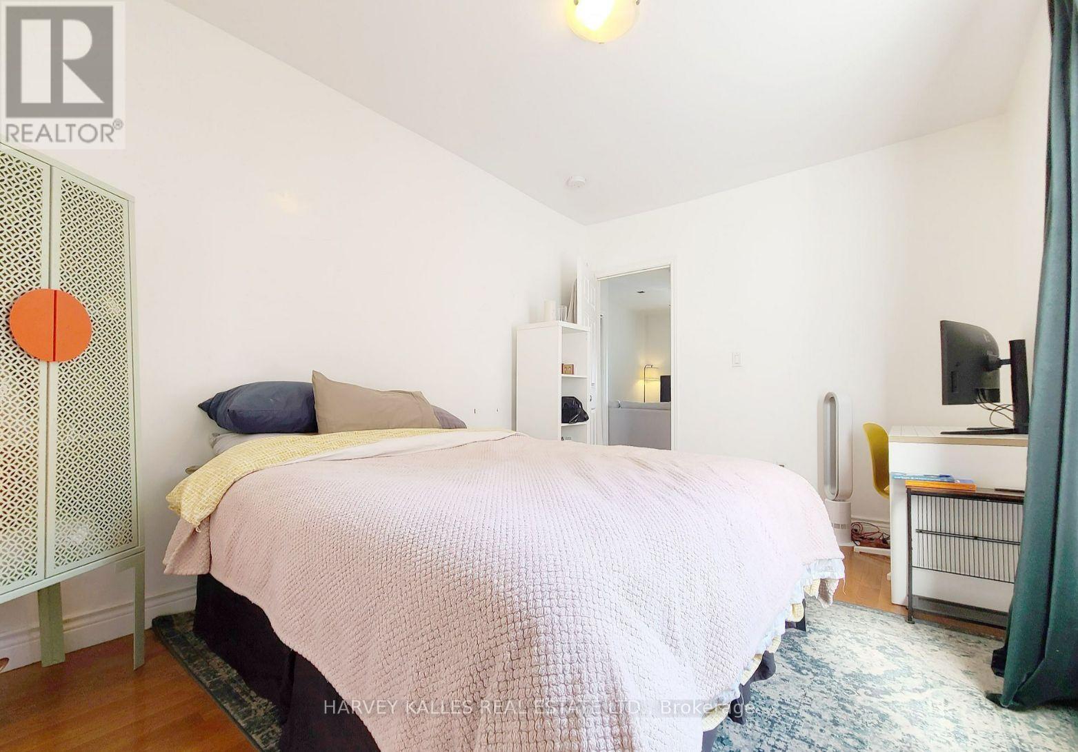 1 - 261 Crawford Street, Toronto, Ontario  M6J 2V7 - Photo 7 - C13085500