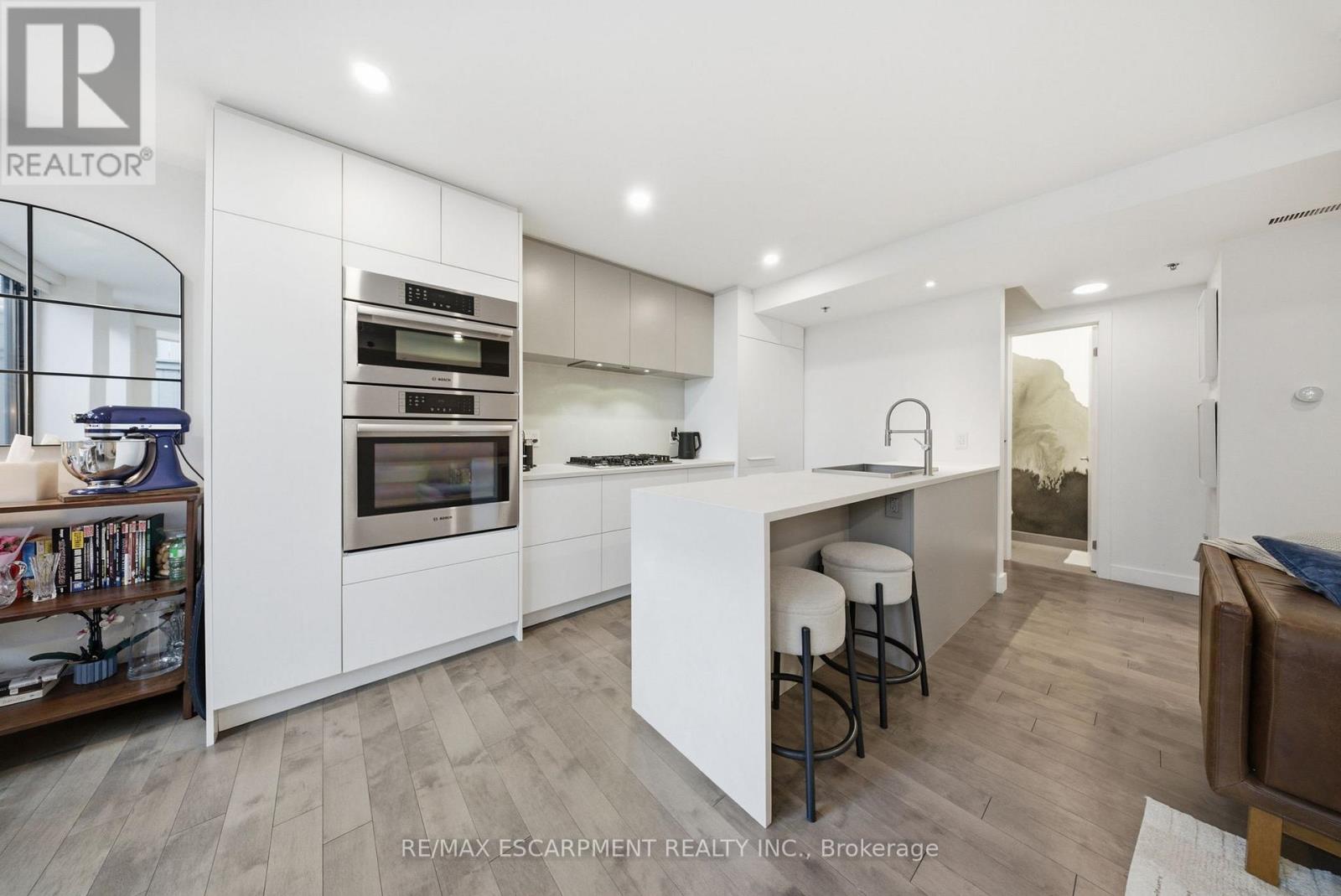 Th1 - 127 Queen Street E, Toronto, Ontario  M5C 1S3 - Photo 8 - C13085606