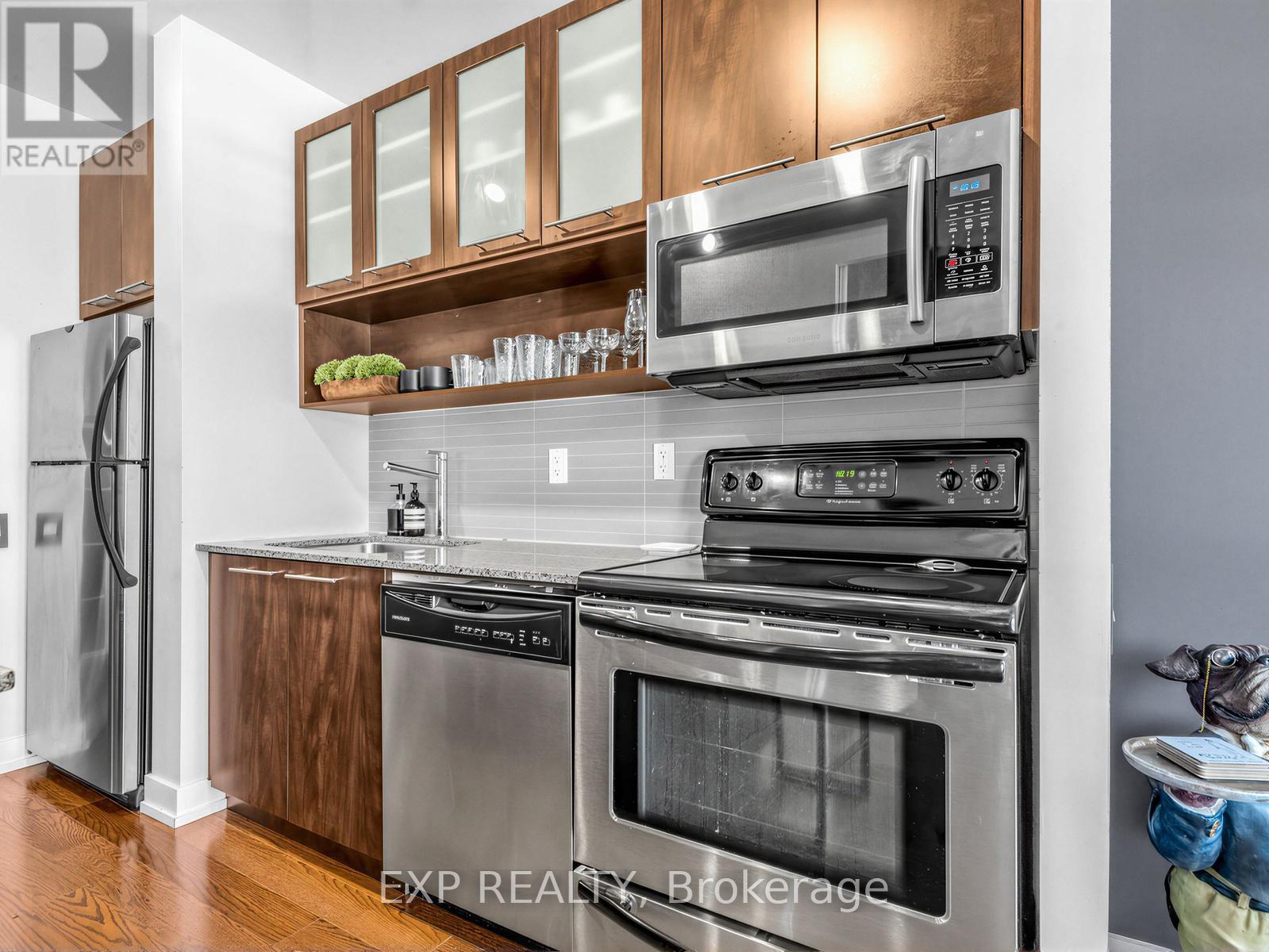 510 - 66 Portland Street, Toronto, Ontario  M5V 2M6 - Photo 12 - C13085642