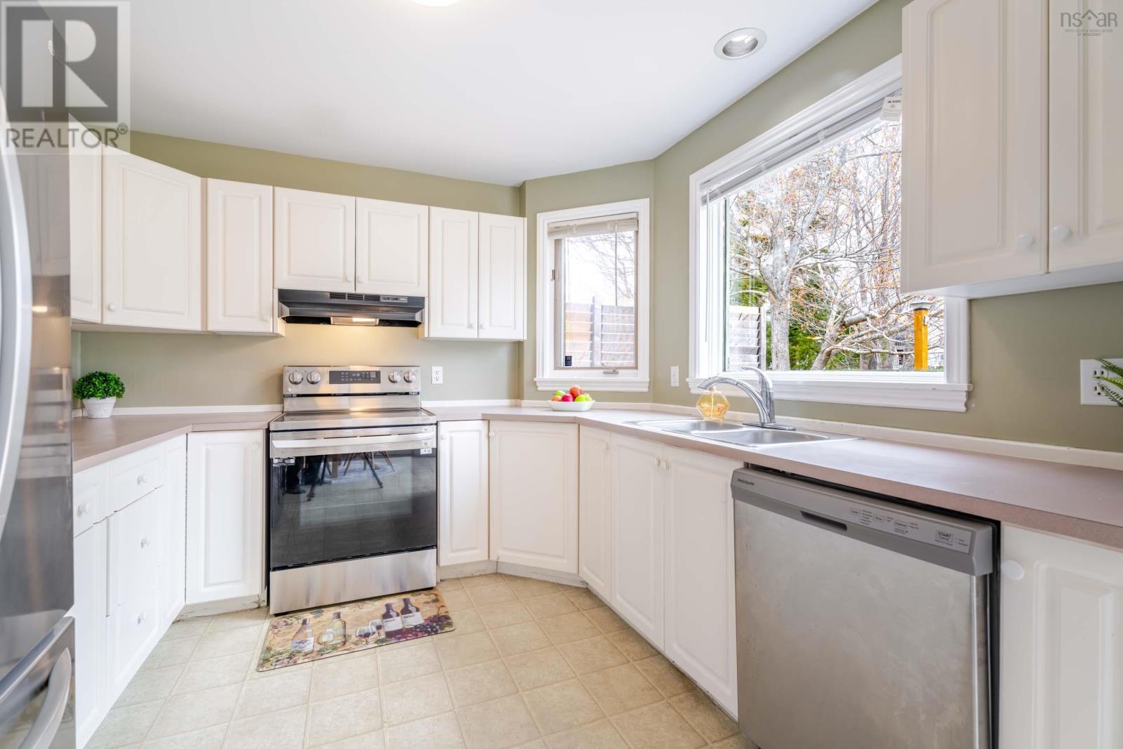 51 Roy Crescent, Bedford, Nova Scotia  B4A 3T3 - Photo 15 - 202609077