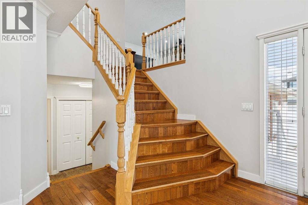 450 Wentworth Place SW, Calgary, Alberta  T3H 4L7 - Photo 12 - A2301994