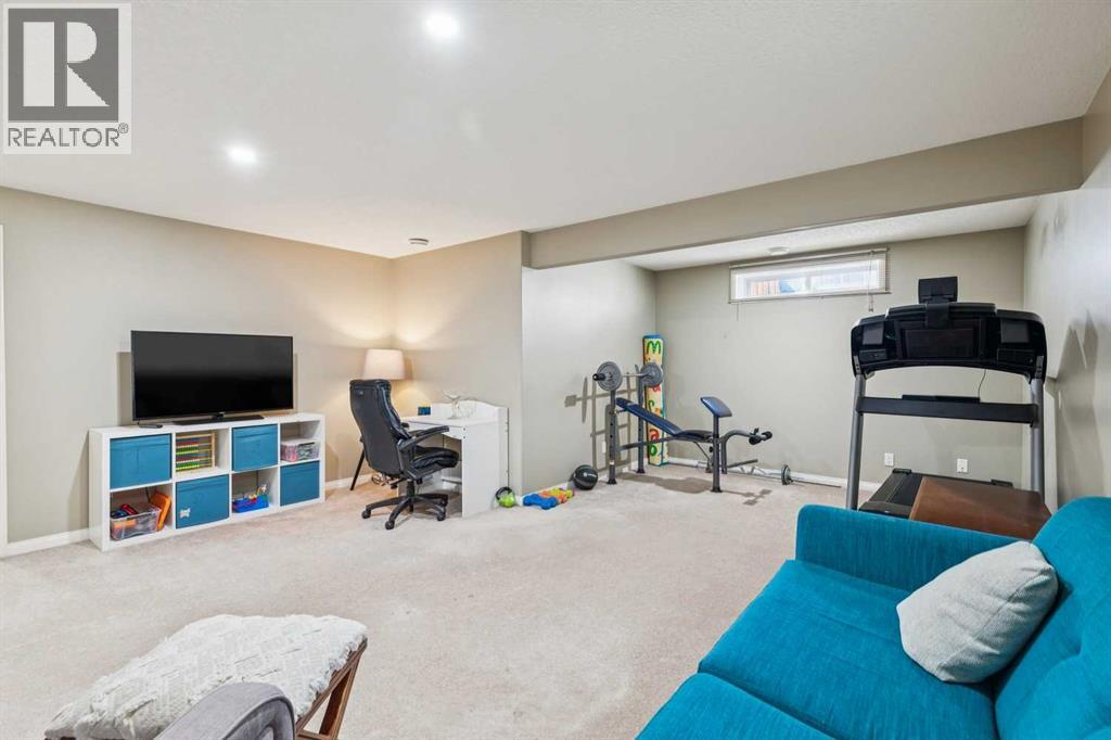450 Wentworth Place SW, Calgary, Alberta  T3H 4L7 - Photo 24 - A2301994