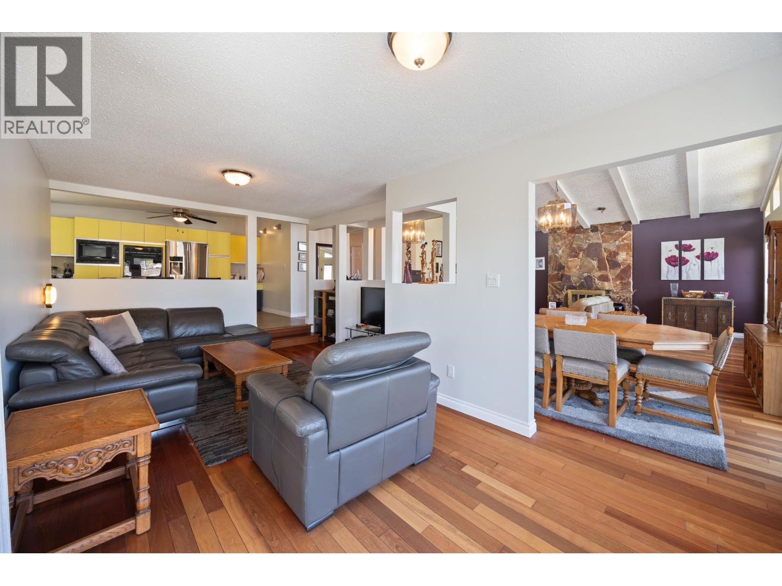 6264 Bryant Street, Burnaby, British Columbia  V5H 1Y2 - Photo 12 - R3119467