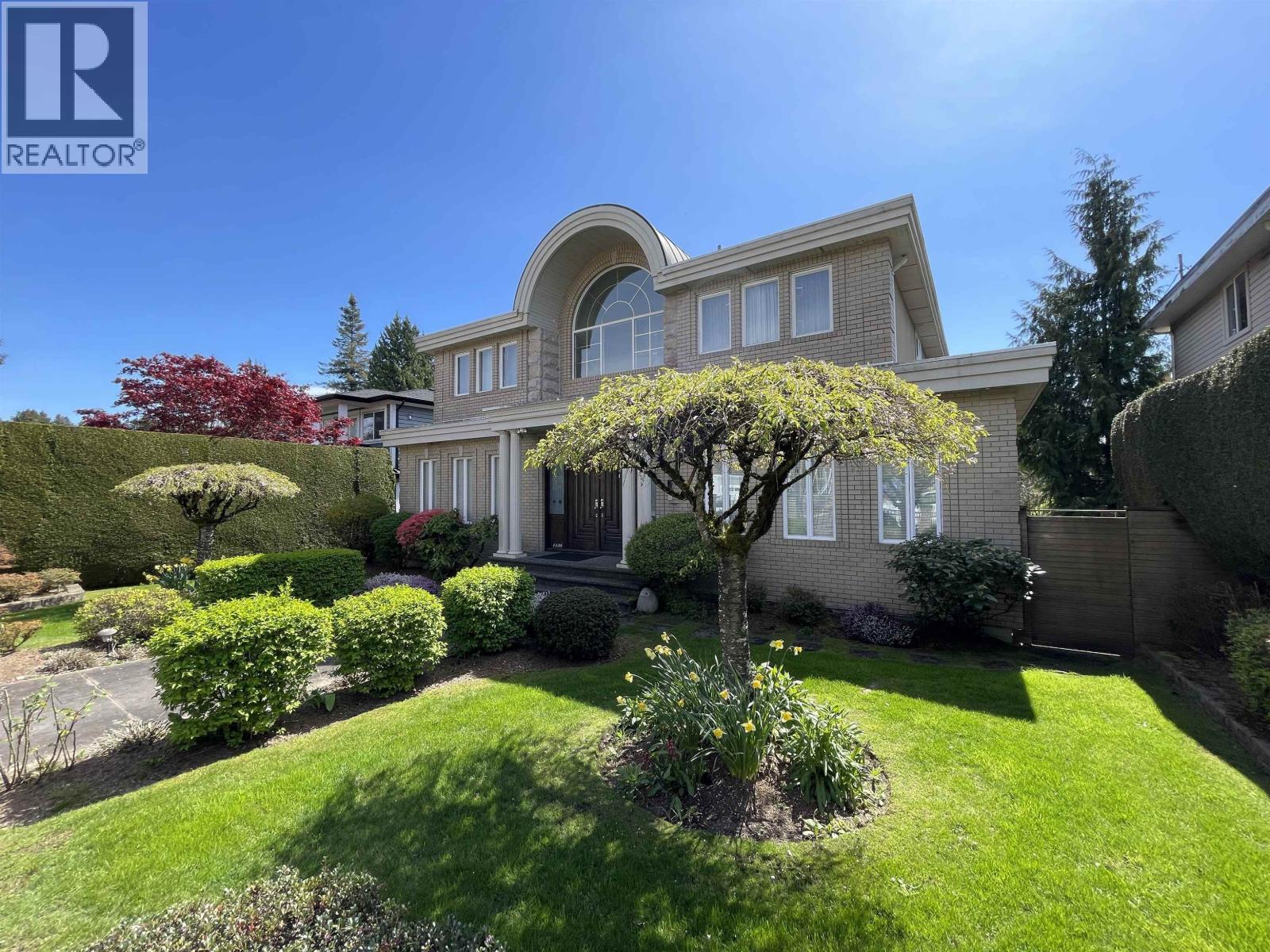 1120 W 58th Avenue, Vancouver, British Columbia  V6P 1W1 - Photo 2 - R3119515