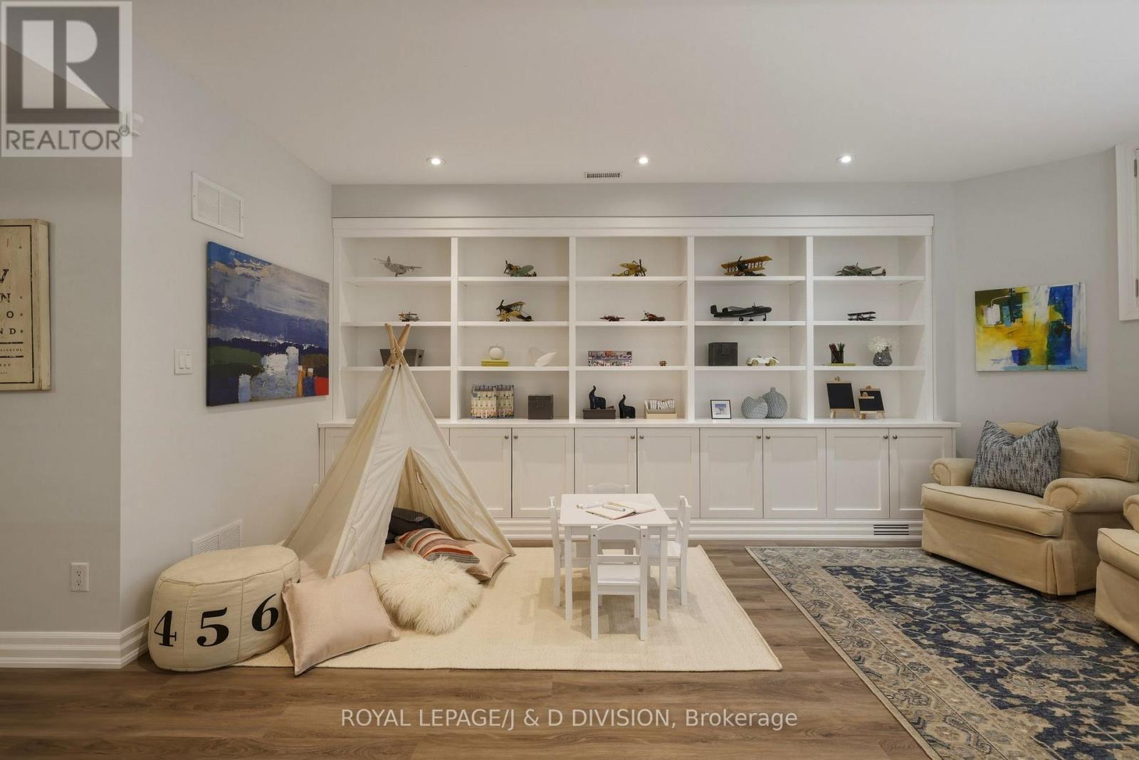 85 Wheeler Avenue, Toronto, Ontario  M4L 3V3 - Photo 33 - E13085438
