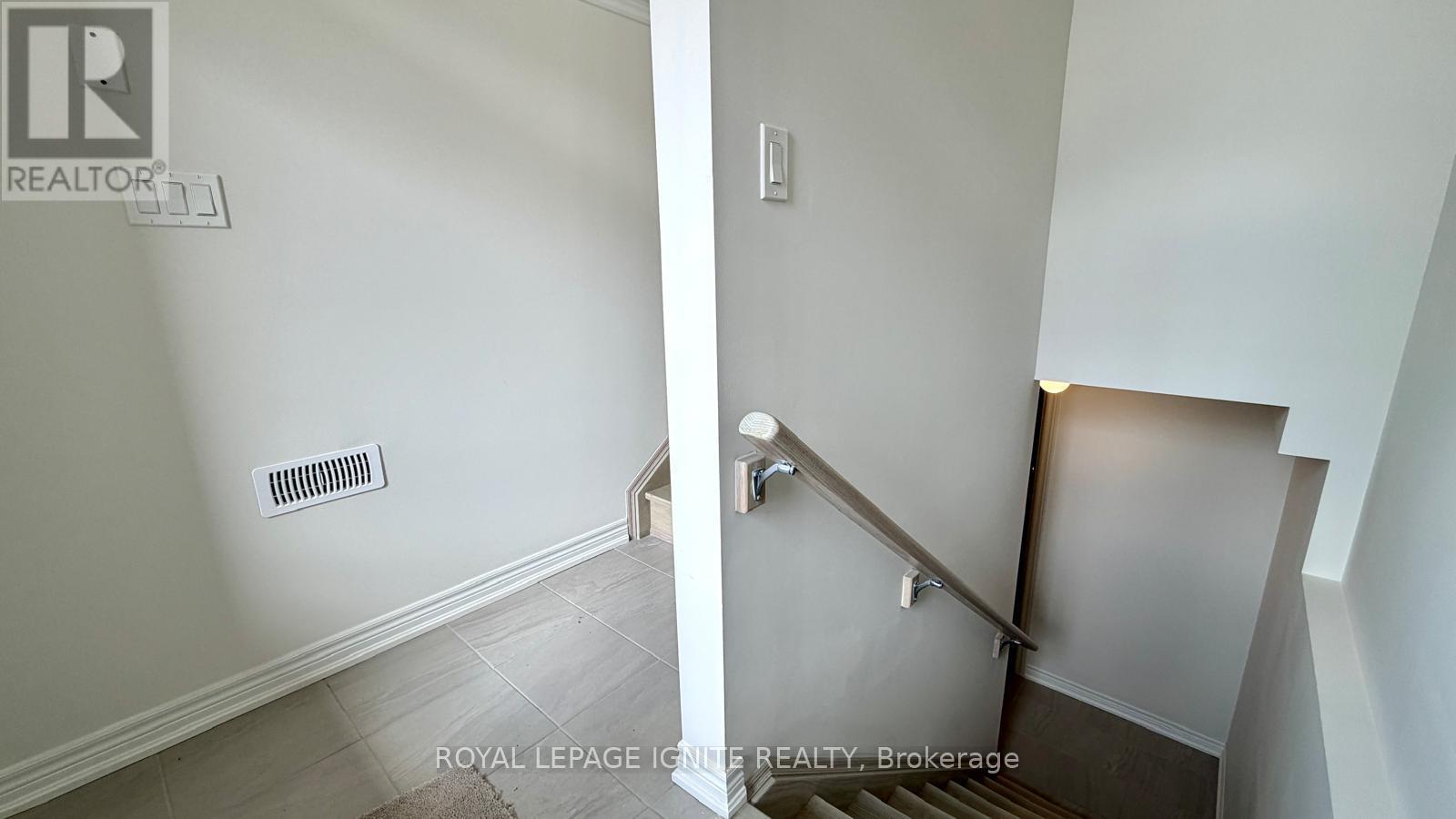 1234 Elizabeth Mackenzie Drive, Pickering, Ontario  L1X 0S2 - Photo 28 - E13085538