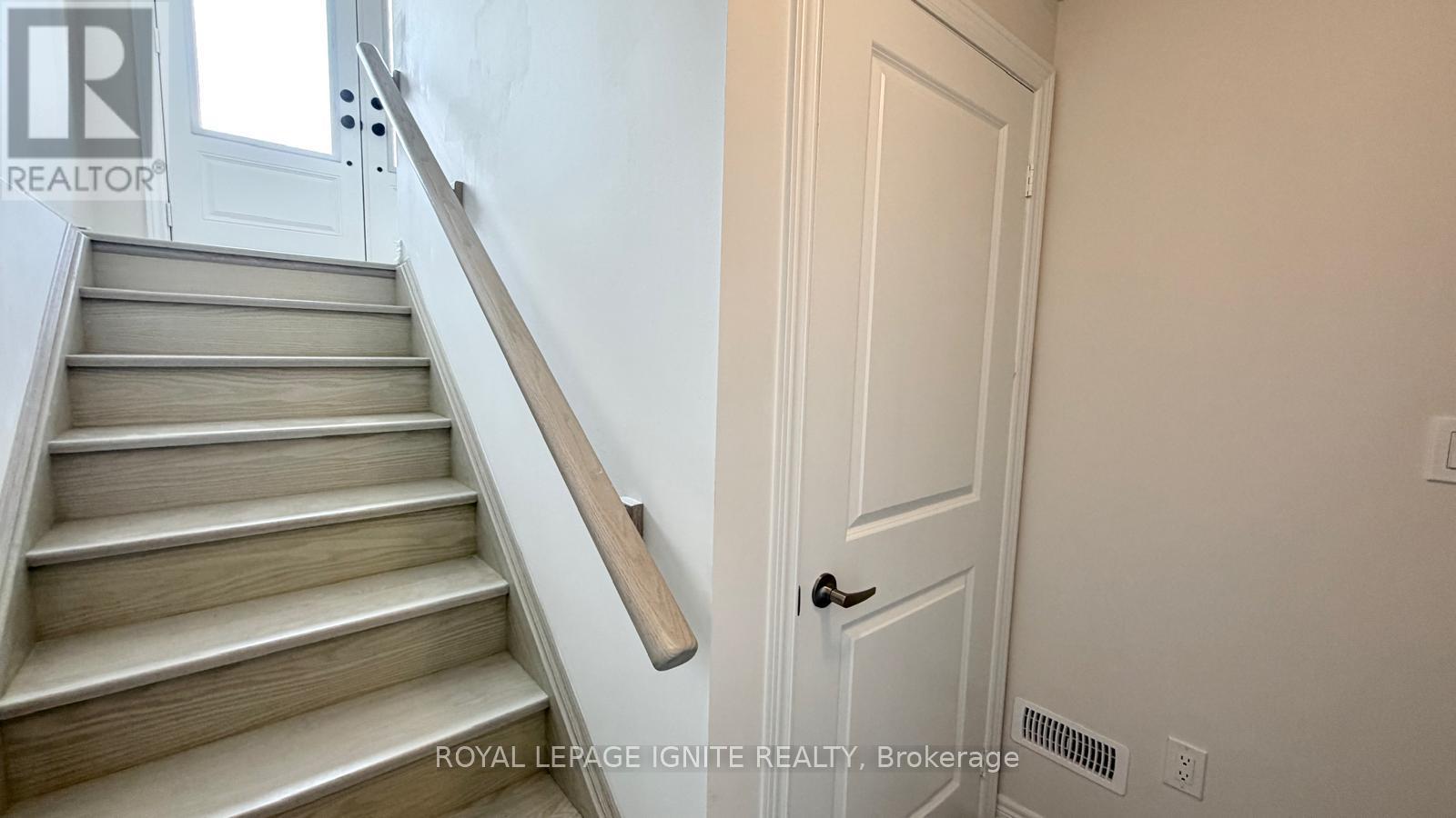 1234 Elizabeth Mackenzie Drive, Pickering, Ontario  L1X 0S2 - Photo 29 - E13085538
