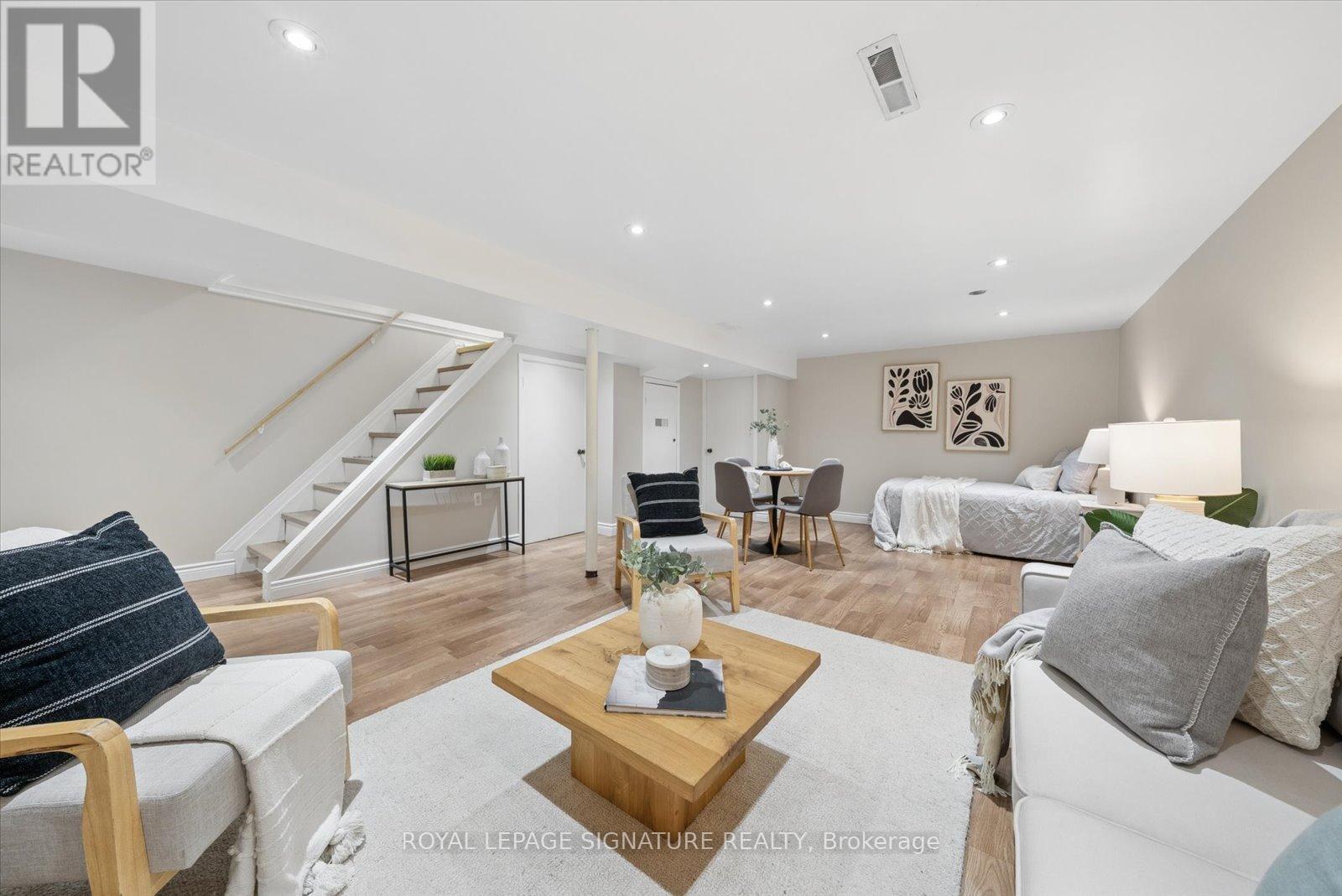 21 Munson Crescent, Toronto, Ontario  M1P 3M8 - Photo 23 - E13085588