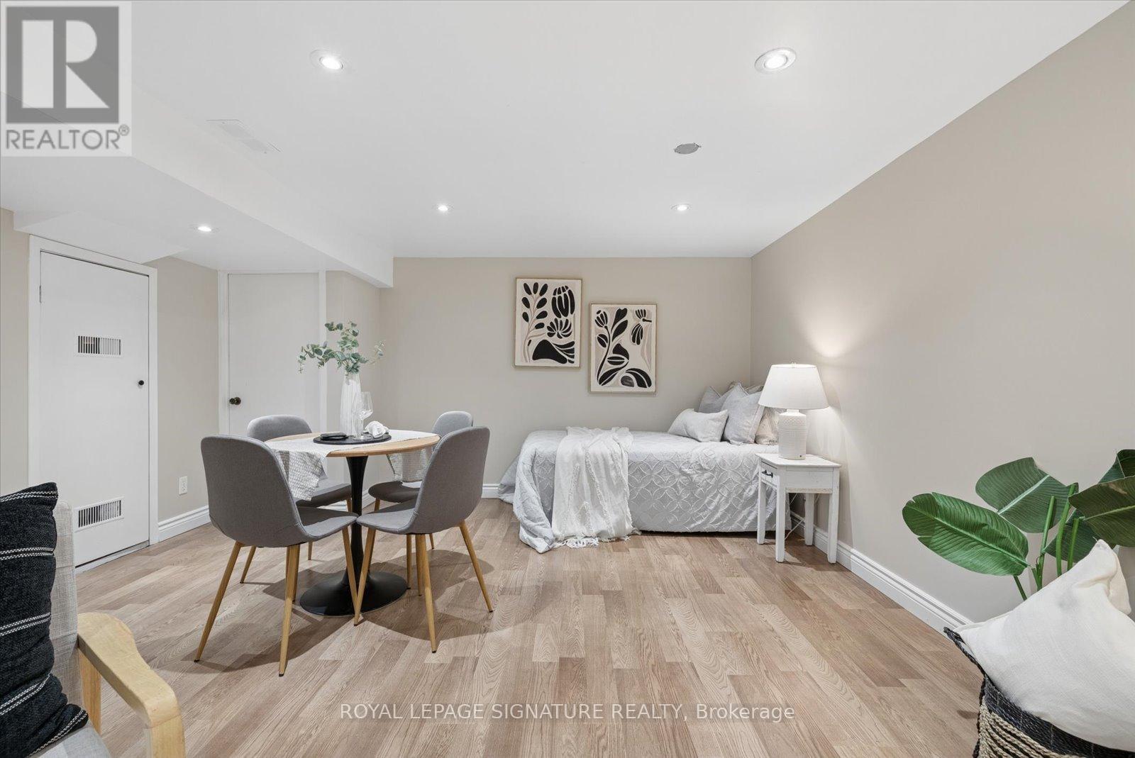 21 Munson Crescent, Toronto, Ontario  M1P 3M8 - Photo 24 - E13085588
