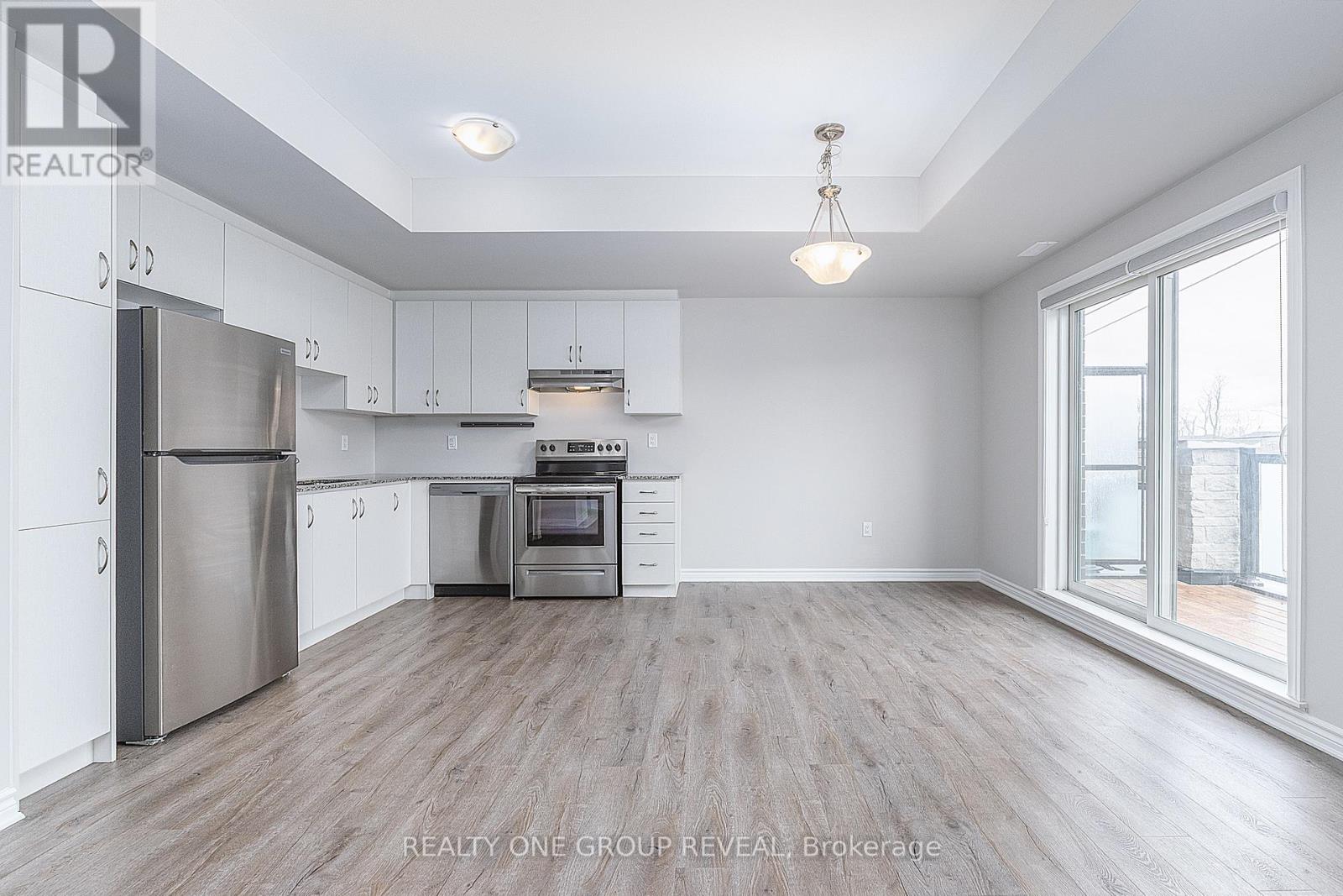 616 1034 Reflection Place, Pickering, Ontario  L1X 0L1 - Photo 4 - E13085682
