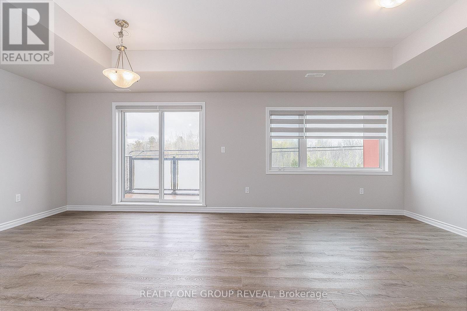 616 1034 Reflection Place, Pickering, Ontario  L1X 0L1 - Photo 6 - E13085682