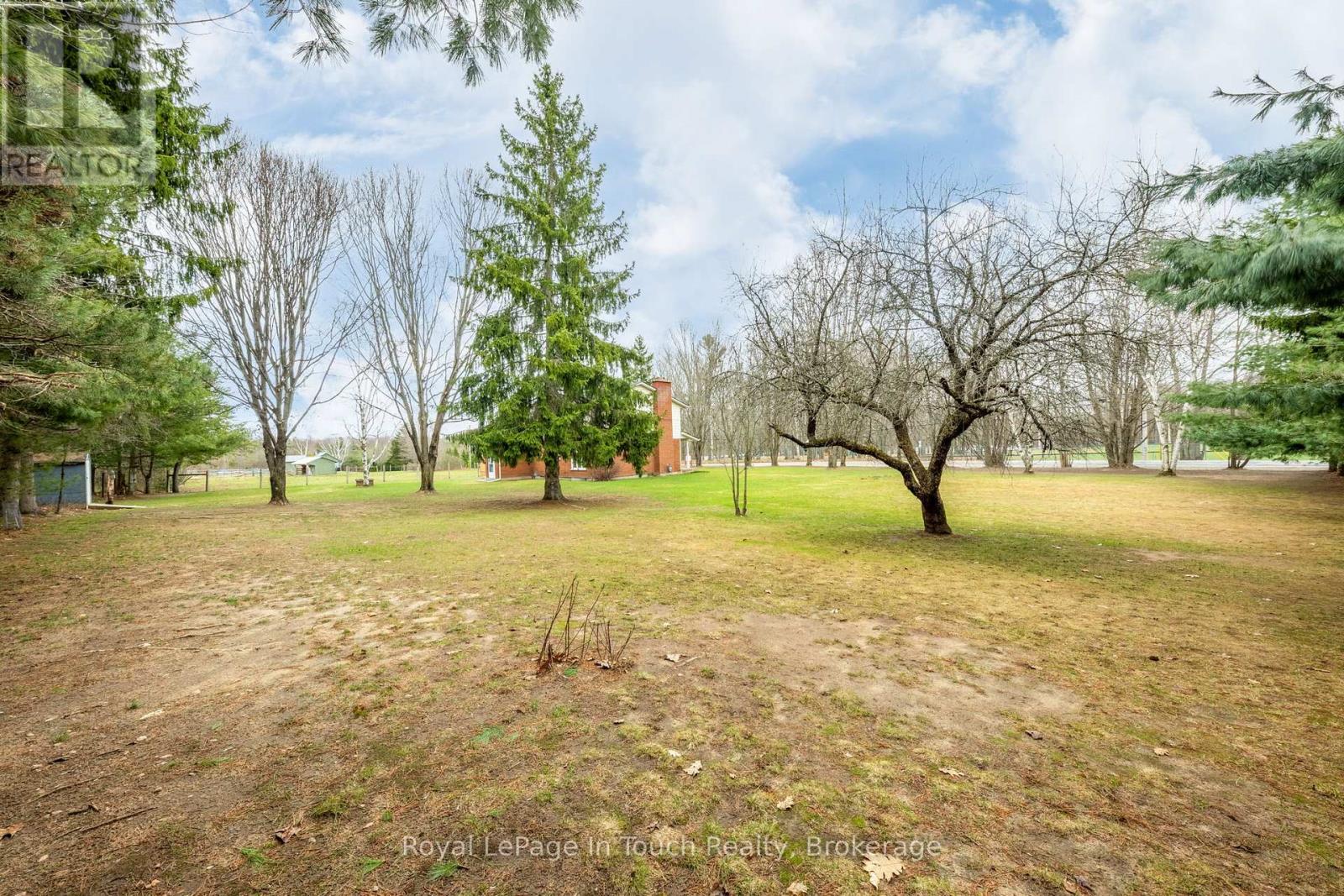 756 Champlain Road, Tiny, Ontario  L9M 0C2 - Photo 9 - S13021962