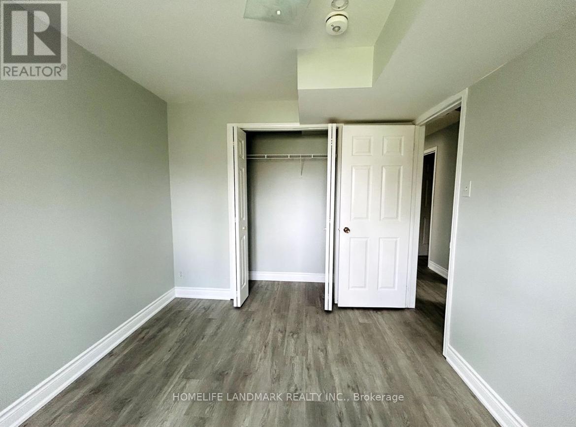Unit 2 - 212 Ways Bay Drive, Georgina, Ontario  L4P 2M7 - Photo 3 - N13085386
