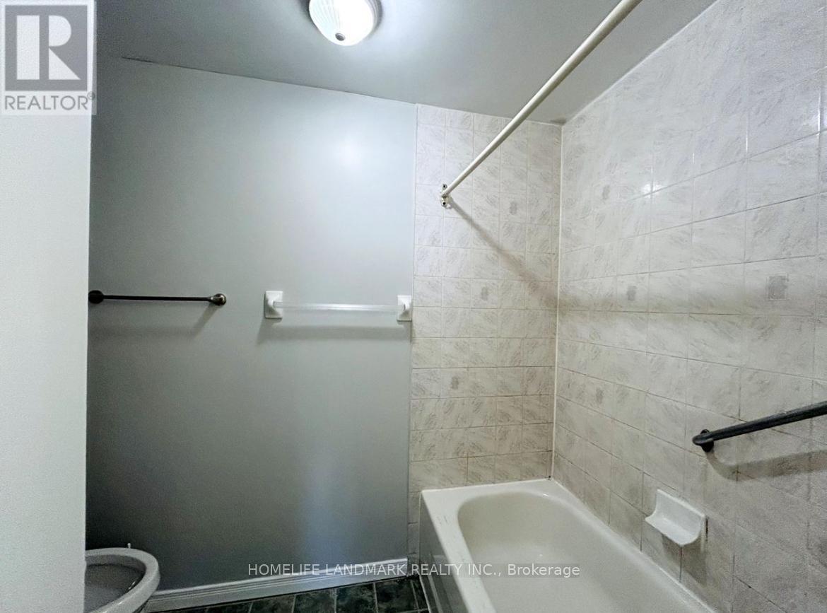 Unit 2 - 212 Ways Bay Drive, Georgina, Ontario  L4P 2M7 - Photo 6 - N13085386