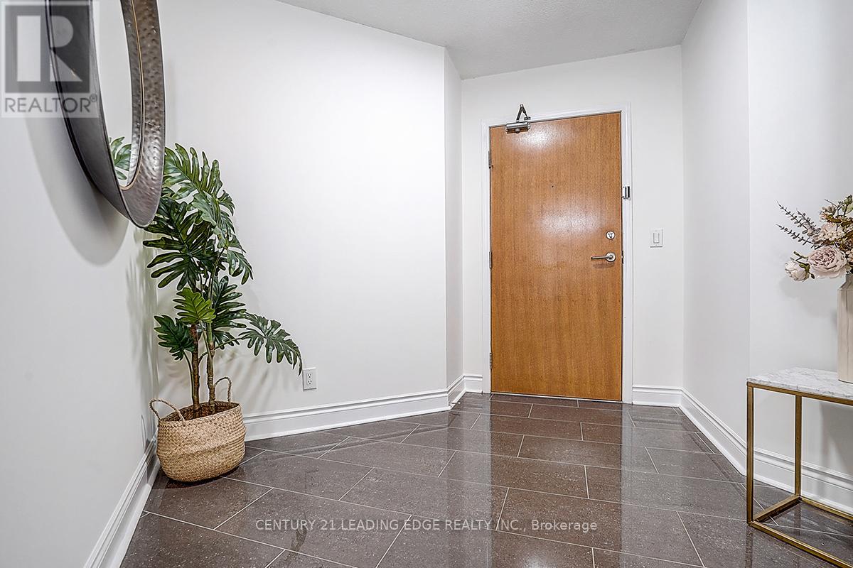 202 - 75 South Town Centre Boulevard, Markham, Ontario  L6G 0B3 - Photo 10 - N13085432