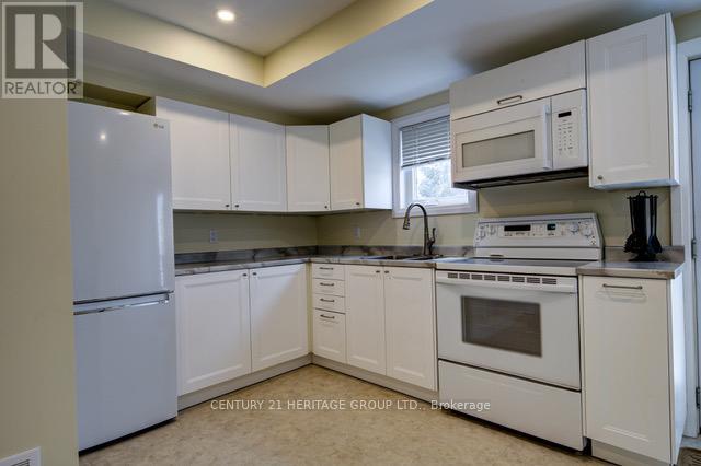 2286b Somers Boulevard, Innisfil, Ontario  L9S 2E6 - Photo 10 - N13085476