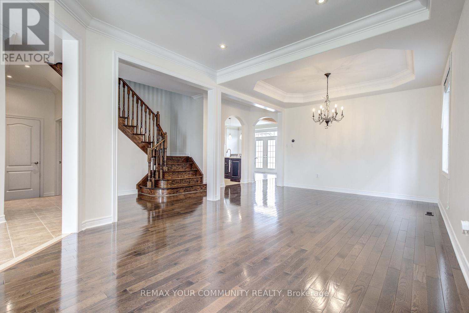 230 Humberland Drive, Richmond Hill, Ontario  L4E 3T4 - Photo 13 - N13085484