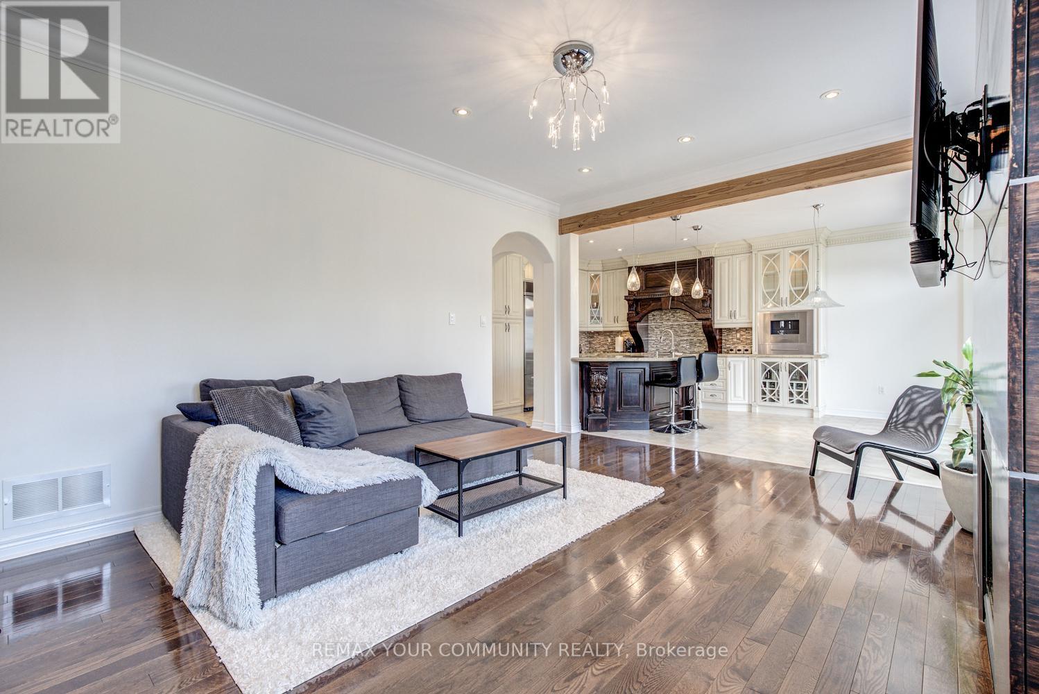 230 Humberland Drive, Richmond Hill, Ontario  L4E 3T4 - Photo 15 - N13085484
