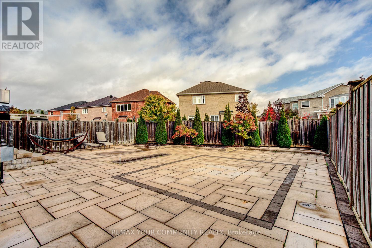 230 Humberland Drive, Richmond Hill, Ontario  L4E 3T4 - Photo 3 - N13085484