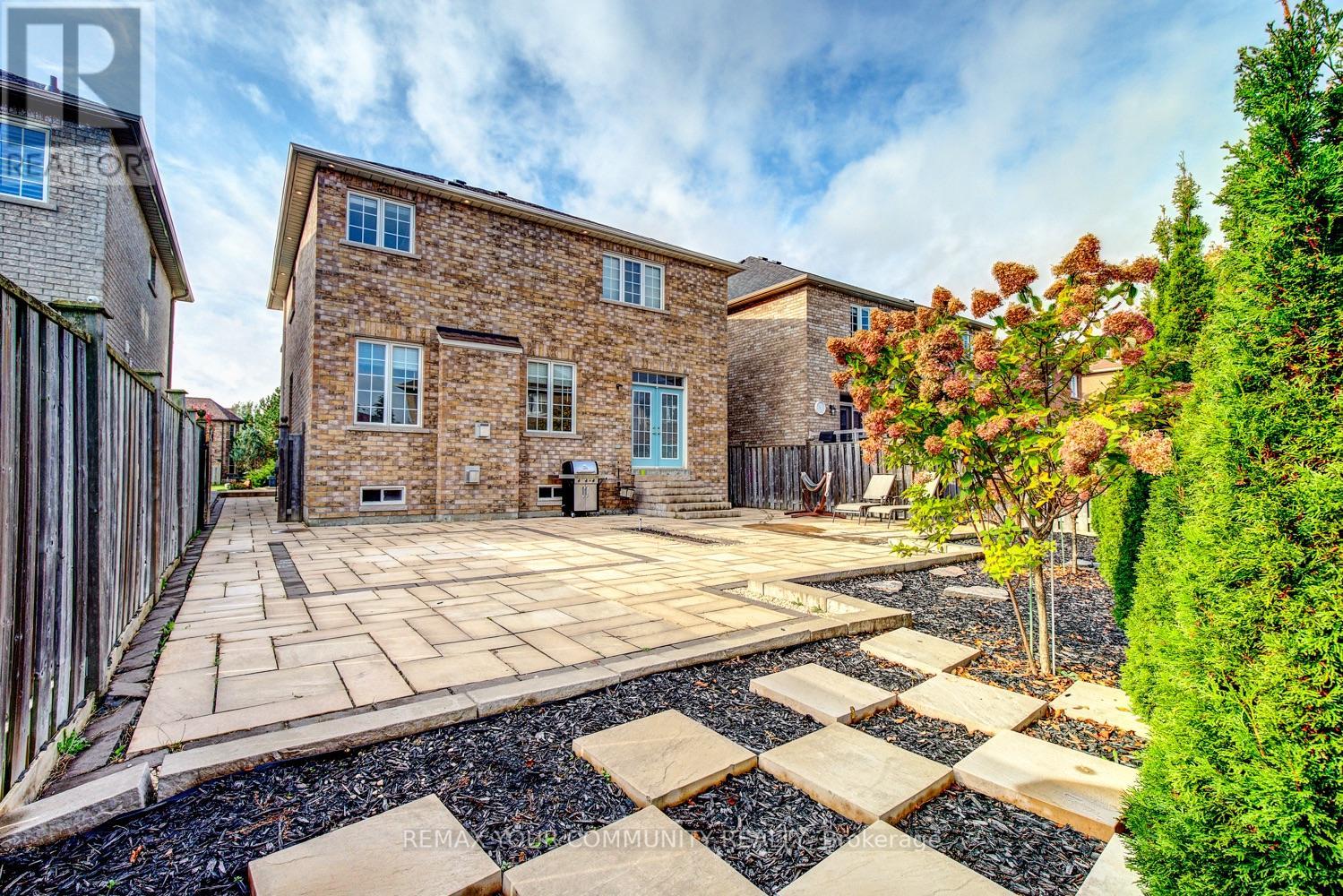 230 Humberland Drive, Richmond Hill, Ontario  L4E 3T4 - Photo 38 - N13085484