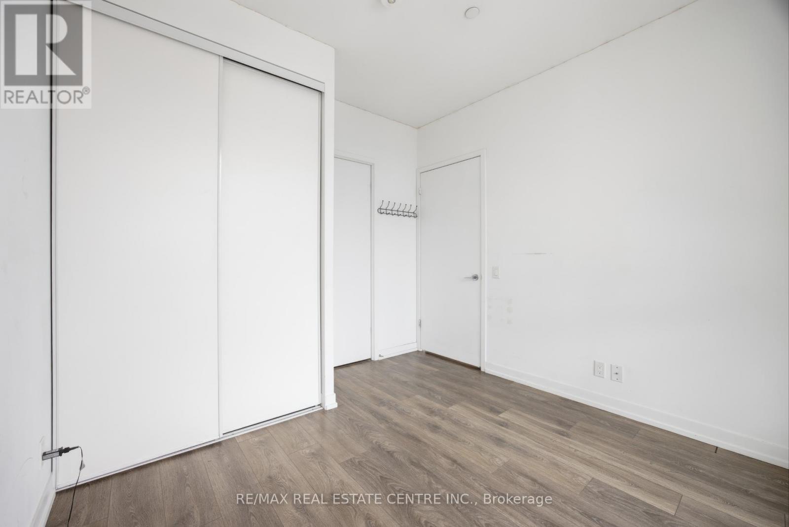 2807 - 5 Buttermill Avenue, Vaughan, Ontario  L4K 0J5 - Photo 13 - N13085582