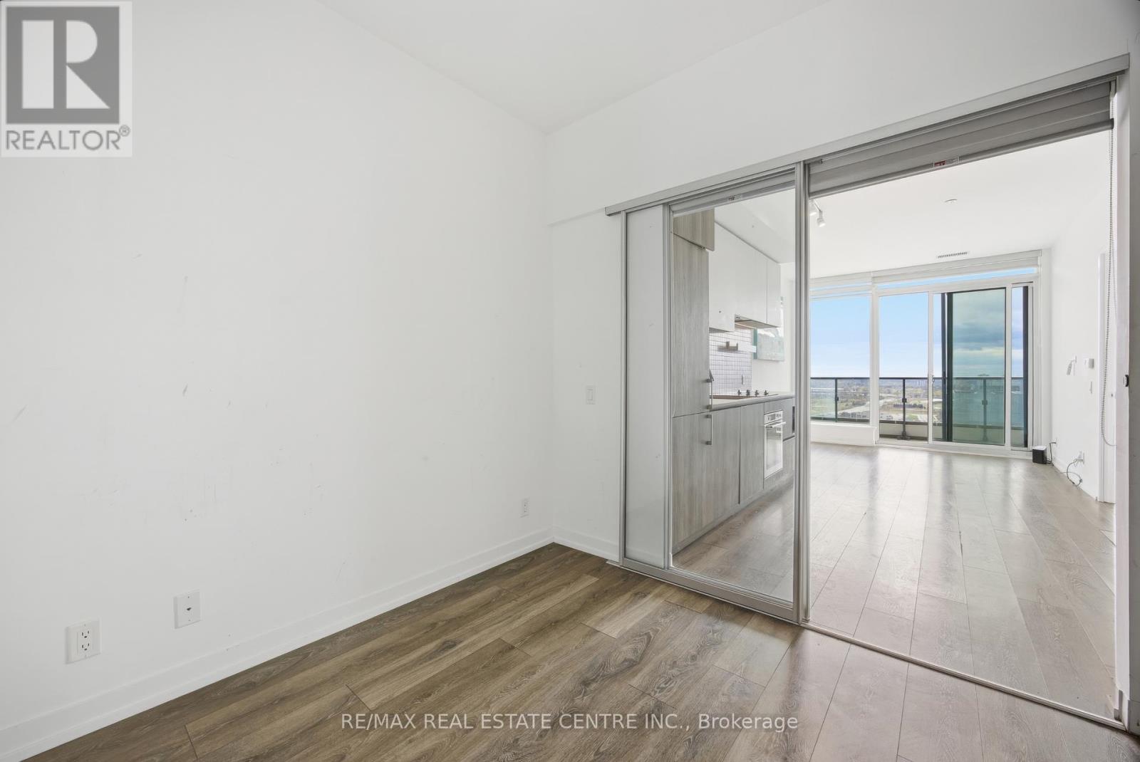 2807 - 5 Buttermill Avenue, Vaughan, Ontario  L4K 0J5 - Photo 17 - N13085582