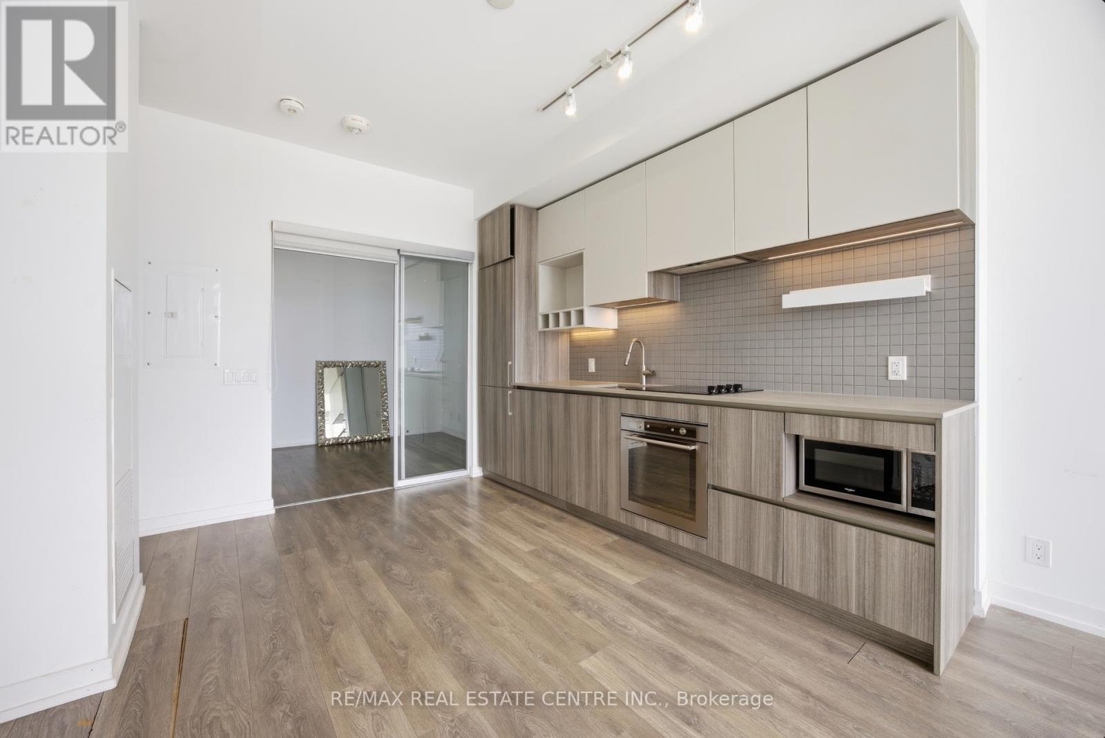 2807 - 5 Buttermill Avenue, Vaughan, Ontario  L4K 0J5 - Photo 8 - N13085582