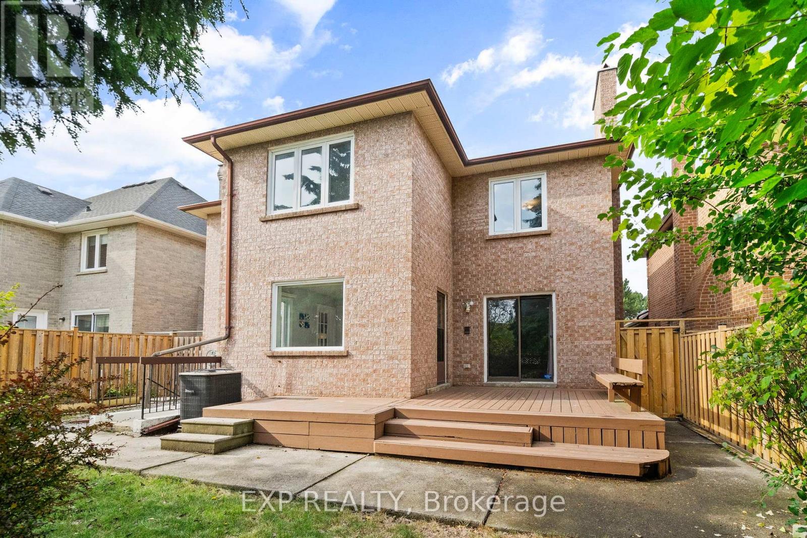 17 Gordon Rowe Crescent, Richmond Hill, Ontario  L4C 8S3 - Photo 44 - N13085662